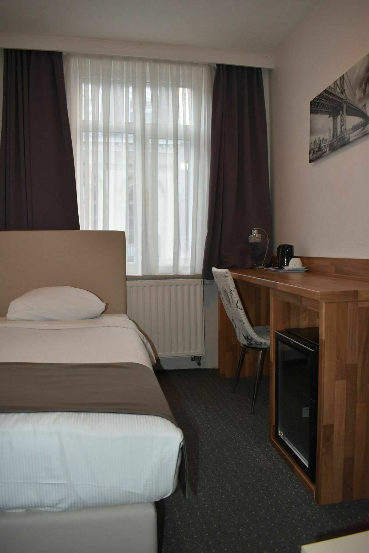 Hotel Meribel Saint-Josse-ten-Noode Exterior photo
